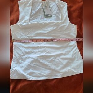 H&M White Fitted Sleeveless Tank Top